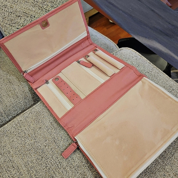 #Sabika #Trifold Pink #Travel #Jewelry #Organizer Faux #Leather #NWOT - Picture 5 of 16